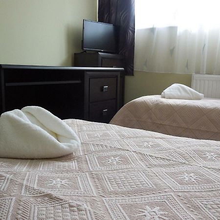 Szlovak Panzio Hotel Бекесксаба Екстериор снимка