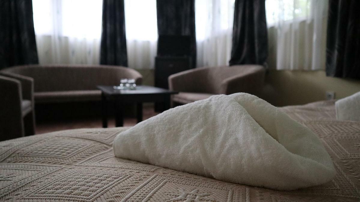 Szlovak Panzio Hotel Бекесксаба Екстериор снимка