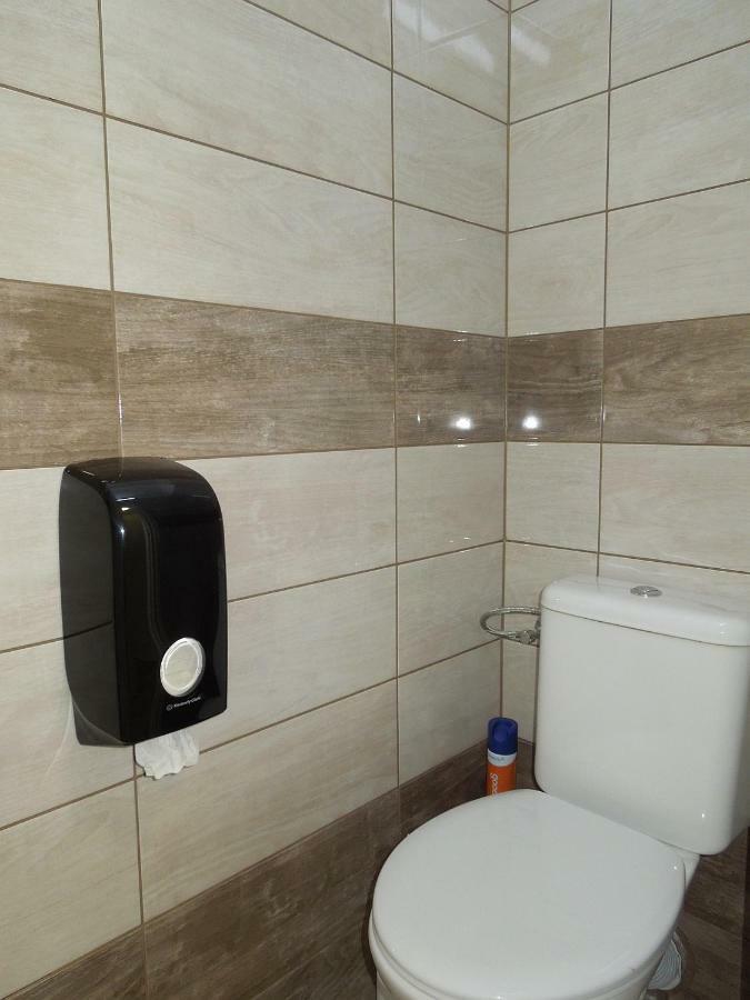 Szlovak Panzio Hotel Бекесксаба Екстериор снимка